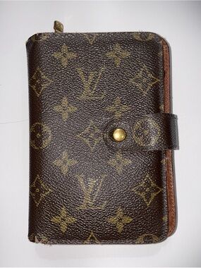 Authentic Louis Vuitton Monogram Porte Papier Bifold Zip Around Wallet